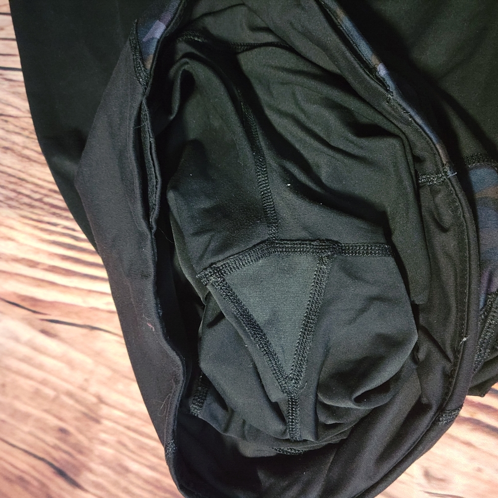 Lululemon S6 Capri Leggings Geometric Print - Picture 5 of 5